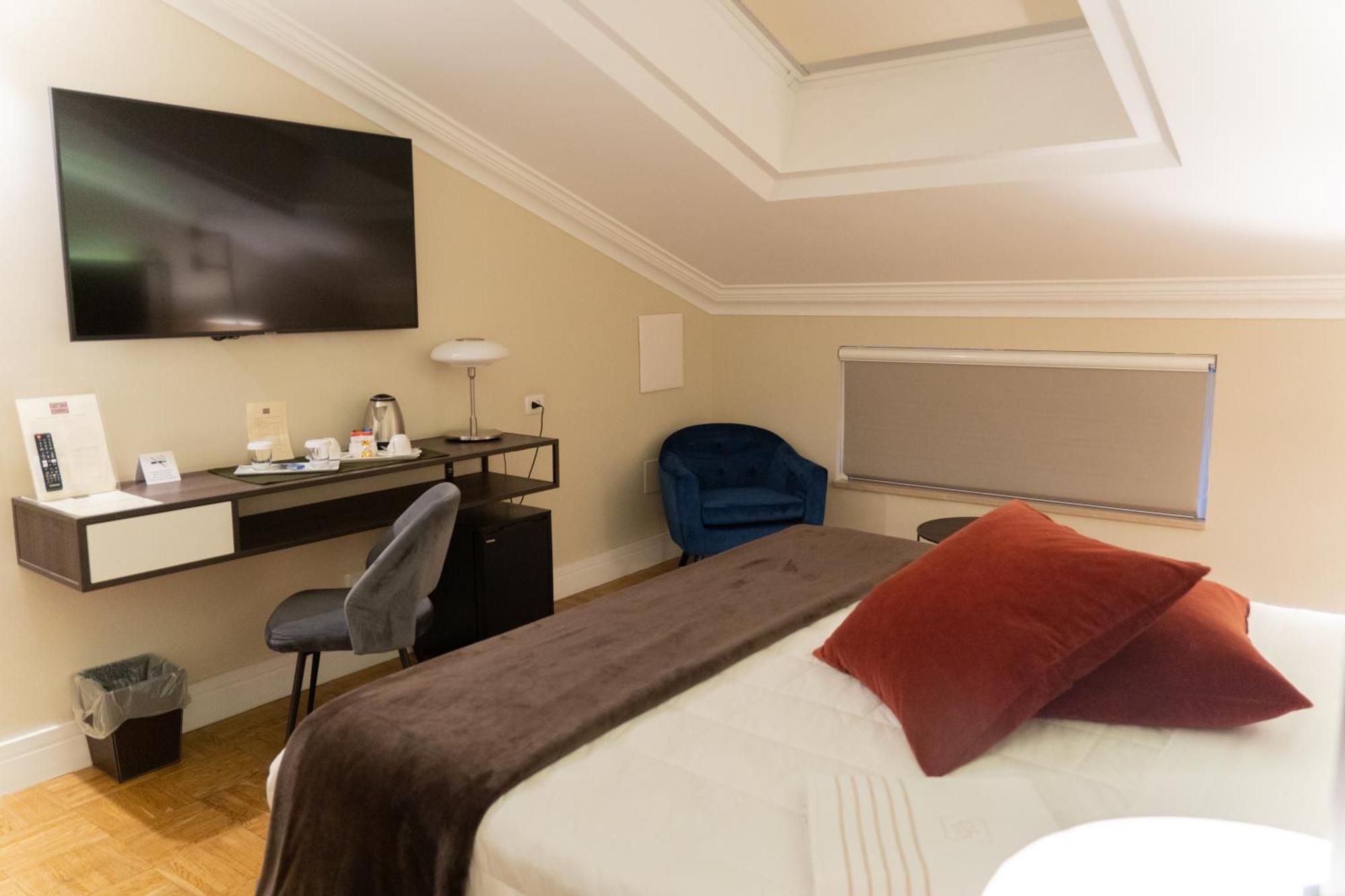 Palazzo Bibbi - Rooms To Live Reggio Calabria Exterior photo